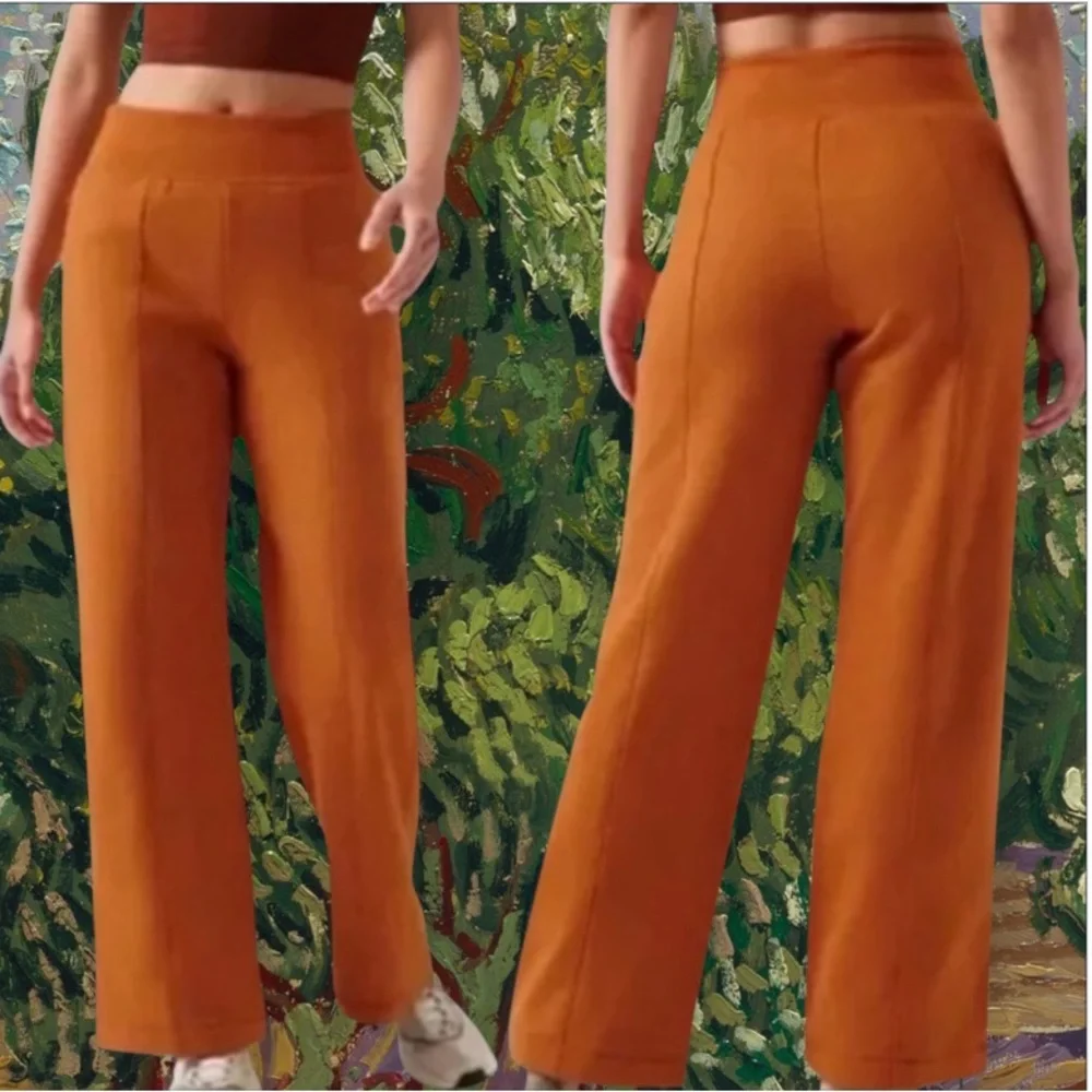 ATHLETA RETROPLUSH STRAIGHT LEG PANT IN FOLIAGE ORANGE SIZE MEDIUM - Picture 1 of 7